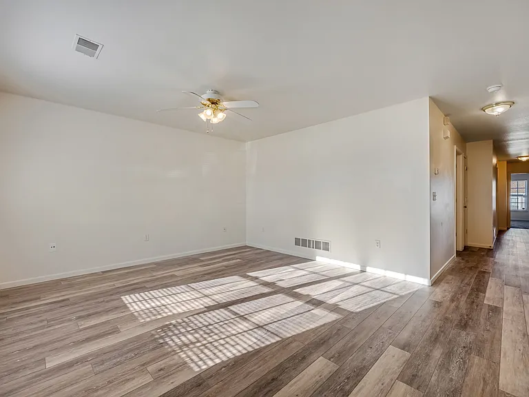 1201 Ensign Dr — Photo 3