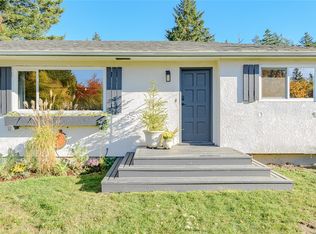 273 Maliview Dr, Saltspring Island, BC V8K 1B1