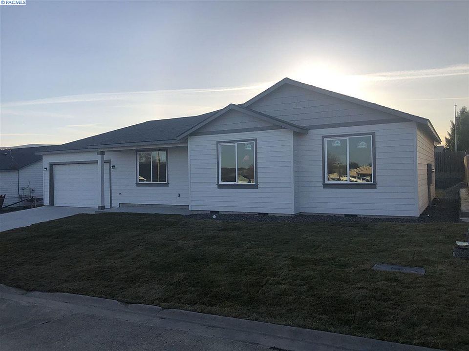 2nd image of 1550 12th St