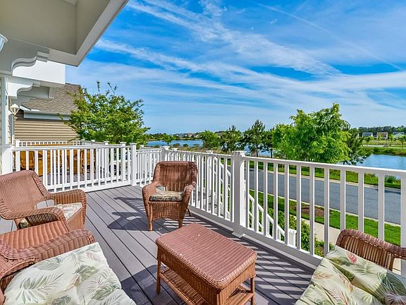 4 Deck view east