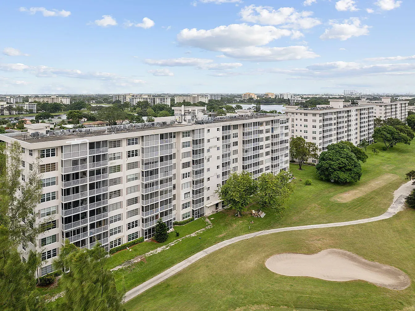 3001 S Course Dr — Photo 1