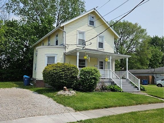 3rd image of 1303 Madison Ave