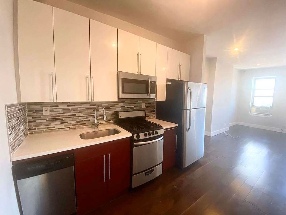 1st image of 320 E 126th St #5A