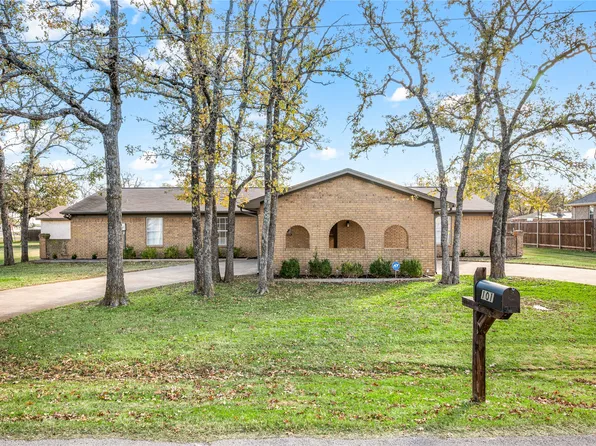 101 Ranch Rd, Aubrey, TX 76227