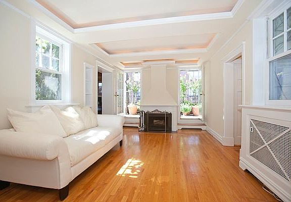 2nd image of 74 W 68th St Ph A