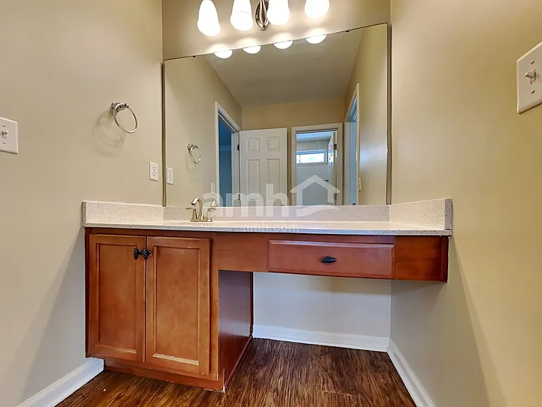 232 Cameron St — Photo 24