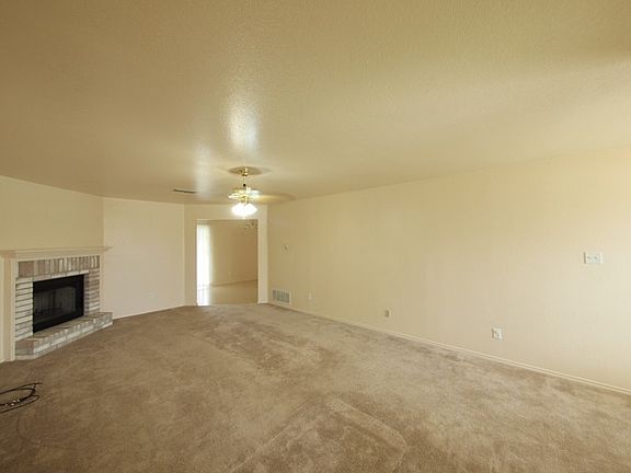 3rd image of 5305 Gunnison Dr