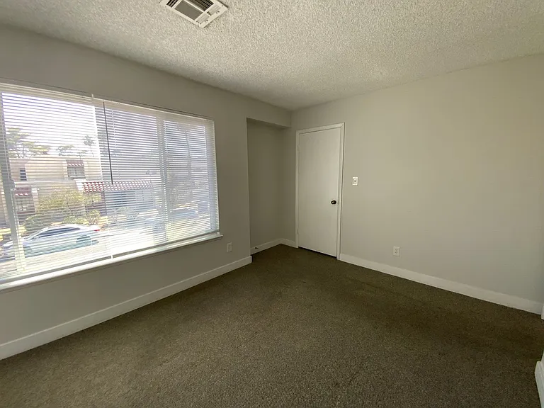 3361 Civic Center Dr #H — Photo 16