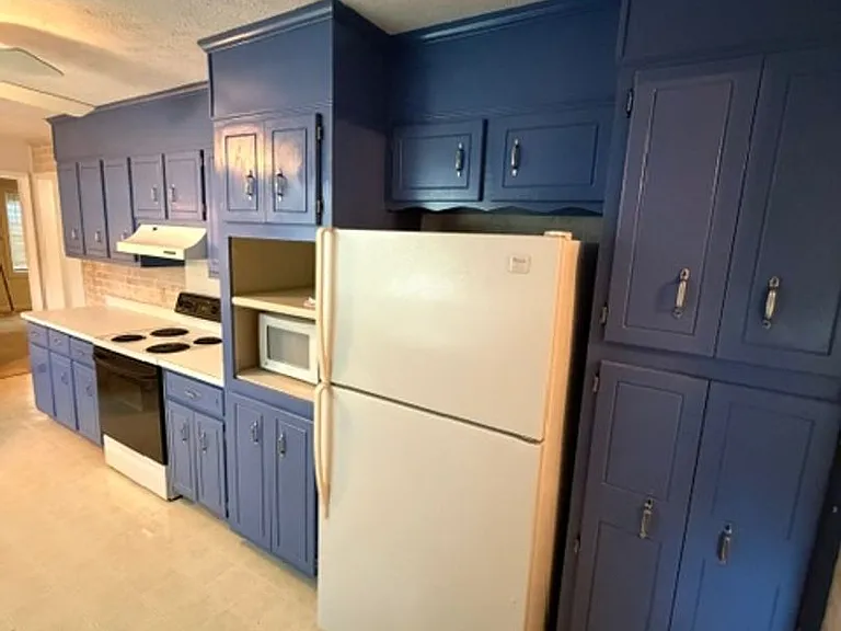 207 E Church St — Photo 9