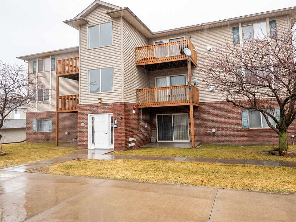 1st image of 50 Zeller Xing APT 312