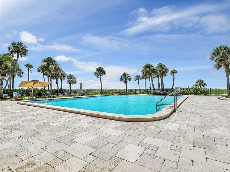 10951 Gulf Shore Dr #504 — Photo 34