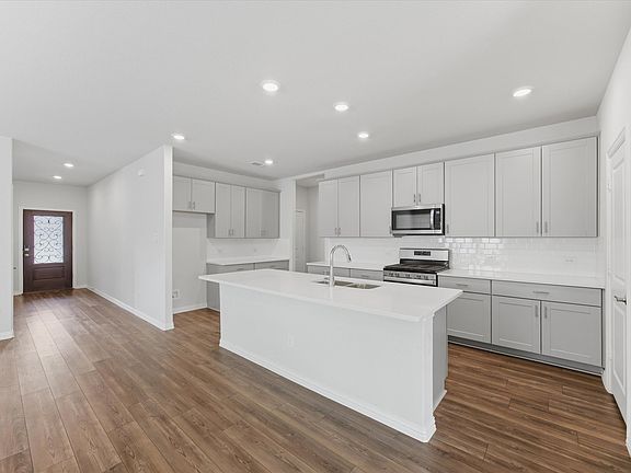 5th image of 2148 Bellatrix Dr
