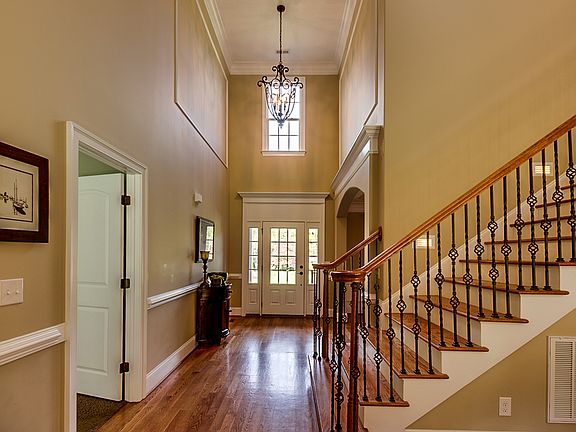 3rd image of 6610 Bobwhite Ln