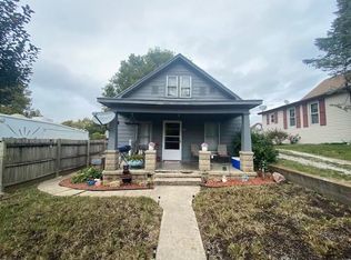 809 Spruce St, Atchison, KS 66002
