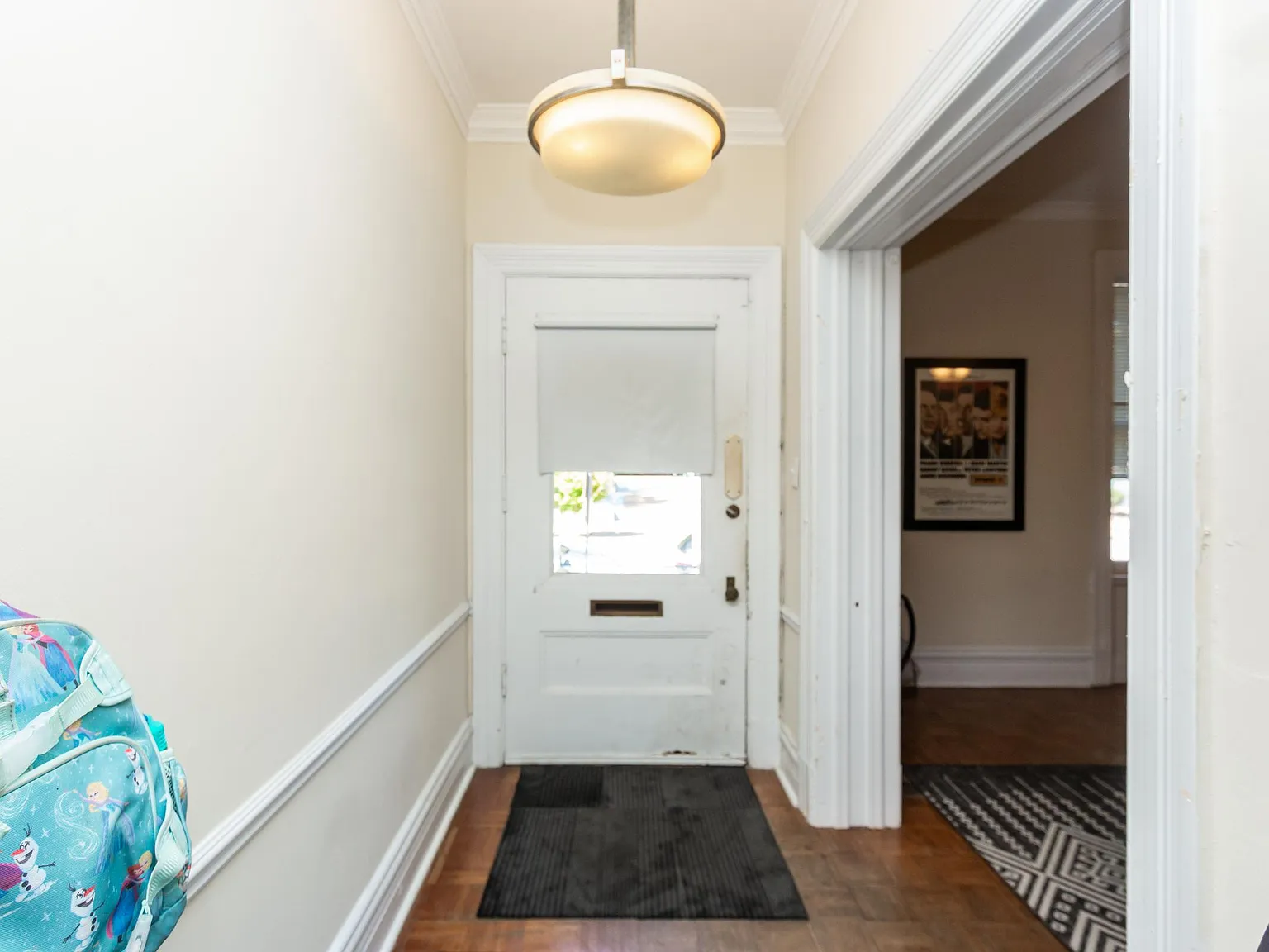 230 N Newstead Ave — Photo 2