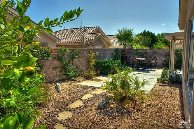 78724 Palm Tree Ave — Photo 19
