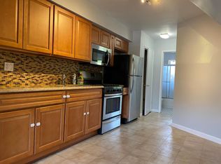 291 Balcom Ave #1, Bronx, NY 10465