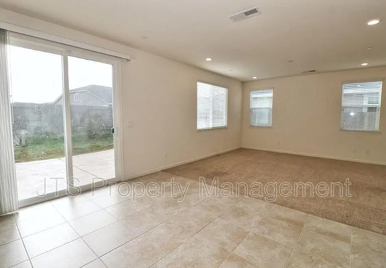 5122 Mossy Stone Way — Photo 17