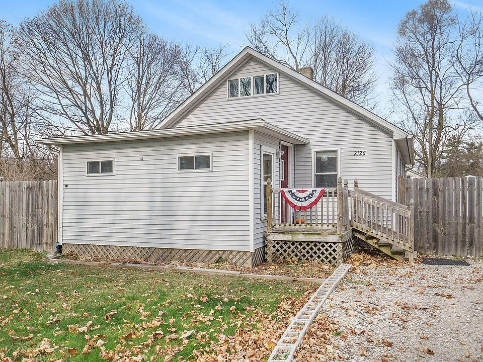 1st image of 2126 Edgewood Dr