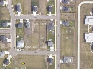 4319 23rd Ave S, Moorhead, MN 56560