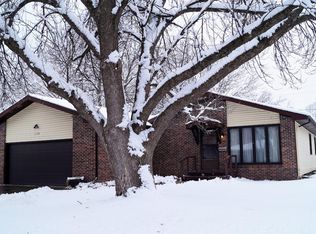 1709 N 18th St, Beatrice, NE 68310