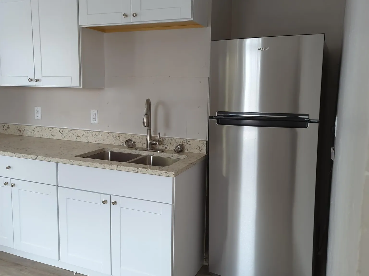 3 bed, 1.0 bath, 1110 sqft, $1,495 — Photo 3