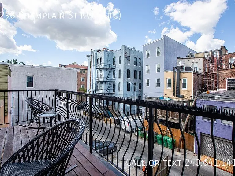 2298 Champlain St NW #C — Photo 17