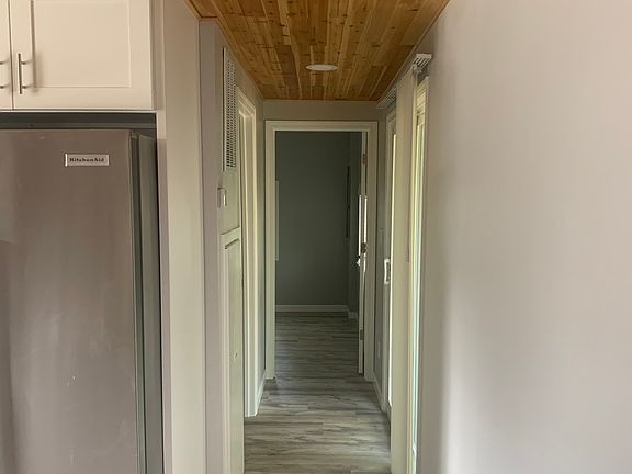 4th image of 24817 51st Ave E