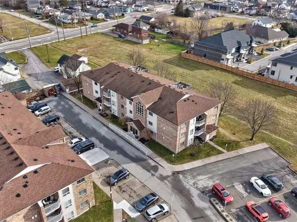 1061 Vansickle Rd N #303B, Saint Catharines, ON L2S 2X4