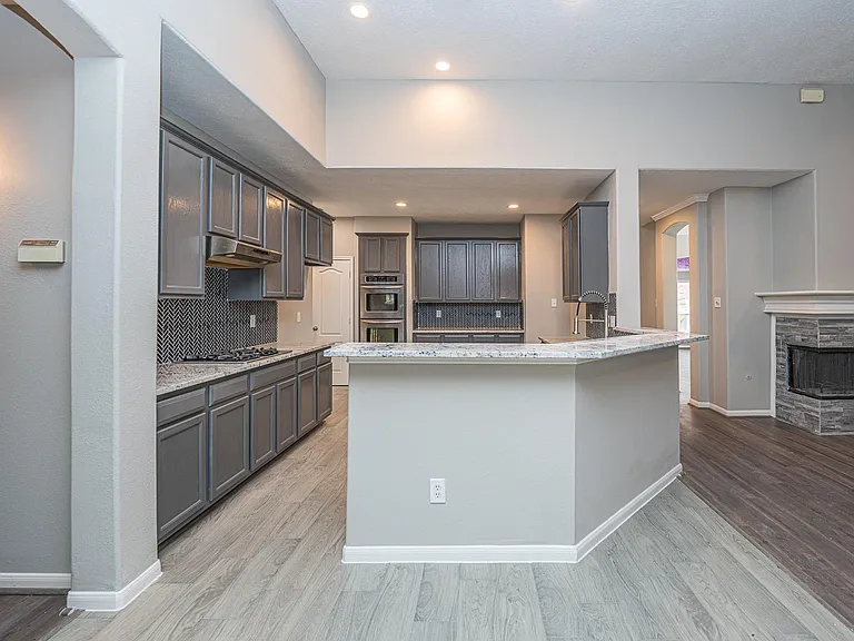 406 N Marathon Way — Photo 39