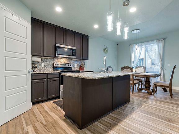 5th image of 5554 S Rokeby Ln W