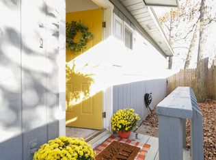 732 N Conklin Dr, Lake Orion, MI 48362