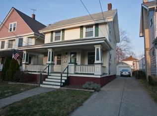 1543 Lauderdale Ave, Lakewood, OH 44107