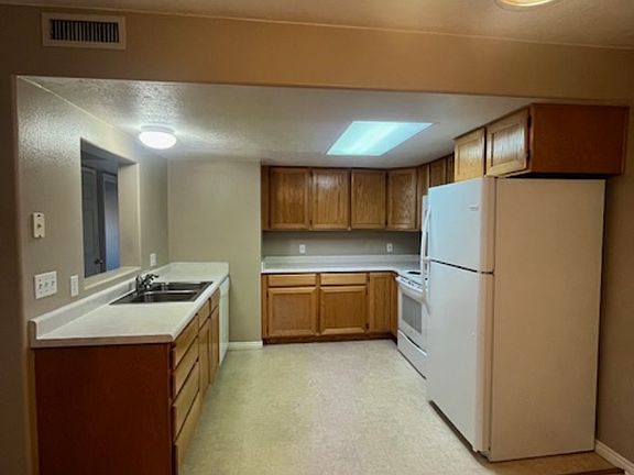 3rd image of 1313 W 1480 N #12
