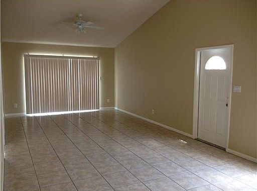 5th image of 1453 Royal Forest Ct