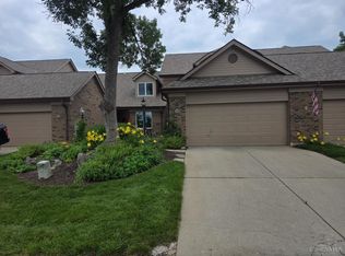 135 Pond Run Cir, Hamilton, OH 45013