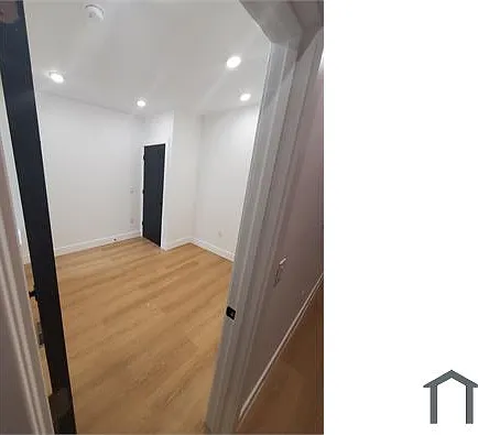 709 W Clearfield St #A — Photo 5