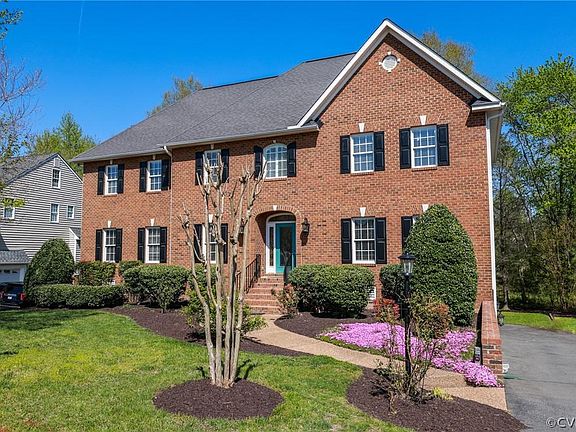 3rd image of 11804 Brandons Ct