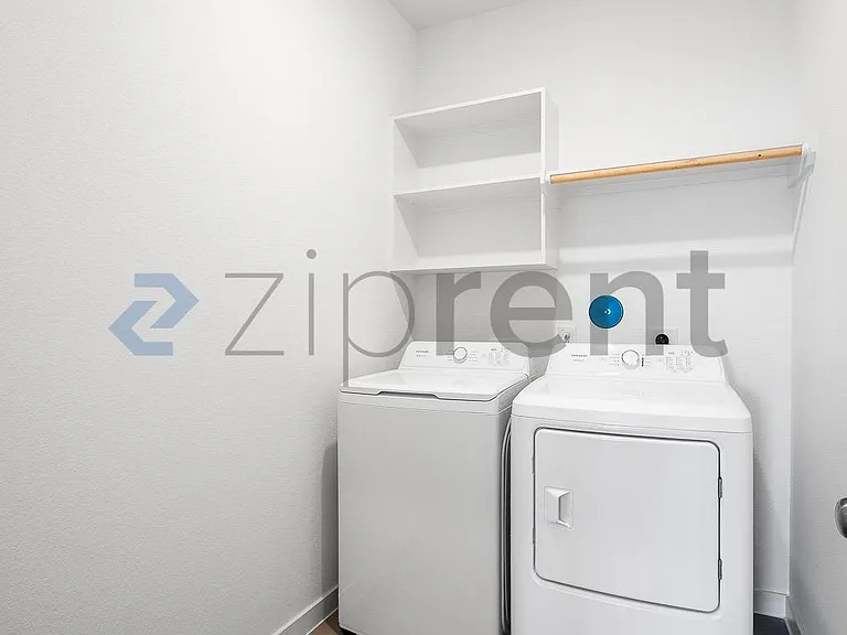8322 Amber Summit Ln — Photo 9