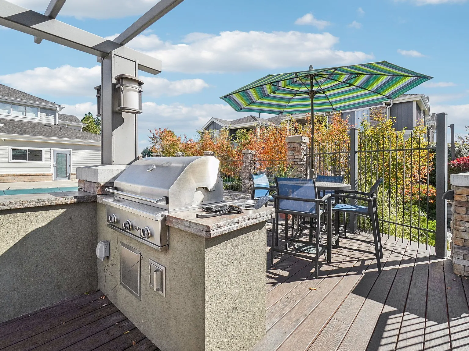 Pavilions at Silver Sage Apartments — Photo 2