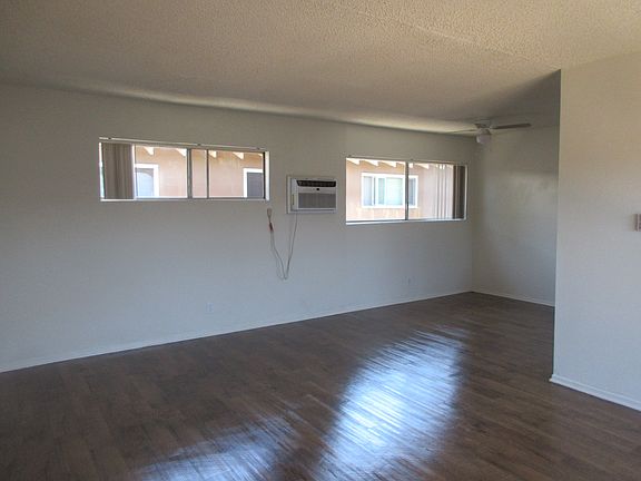 2nd image of 20346 Cohasset St APT 21