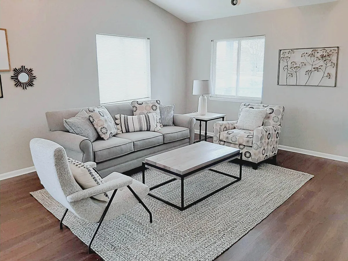 Building Photo - Paragon Pointe