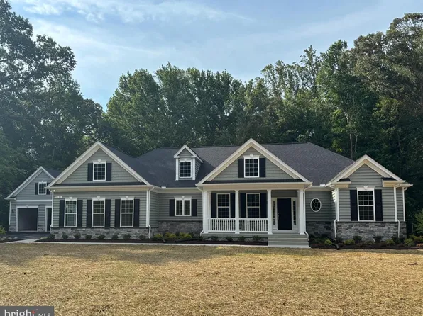 9191 Hawthorn Ct, King George, VA 22485