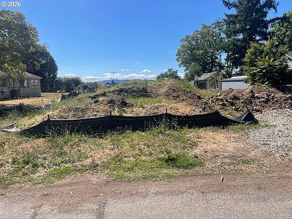 2nd image of 3981 SE 91st Ave