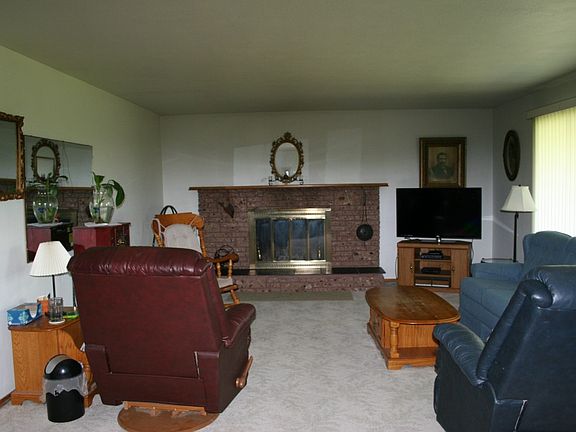 4th image of 407 W Northshore Dr