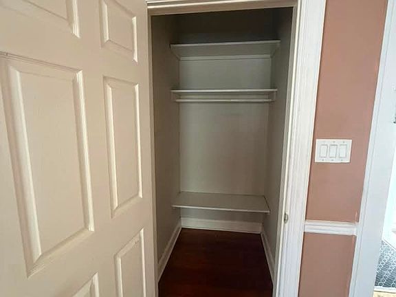 2nd image of 830 Dewitt St Floor 1