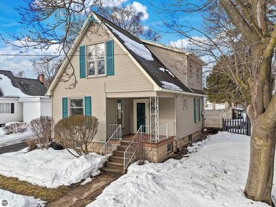 427 Monroe St, Traverse City, MI, 49684