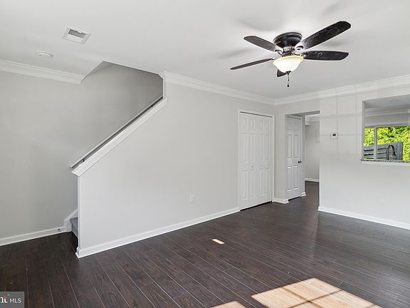 3rd image of 8417 Norwood Dr