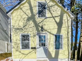 7 Gows Ln, Hallowell, ME 04347