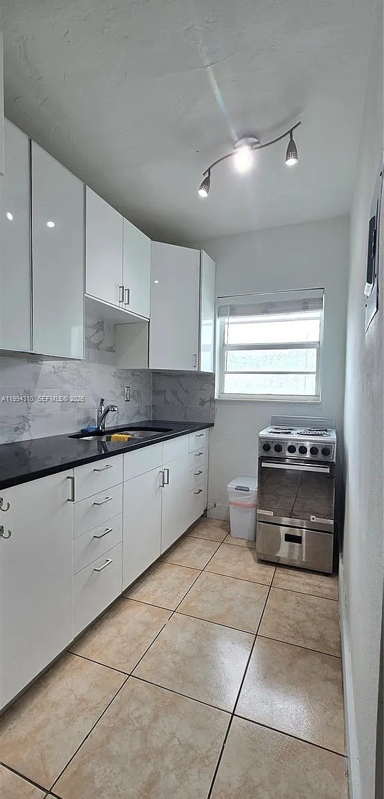 620 Condo — Photo 3